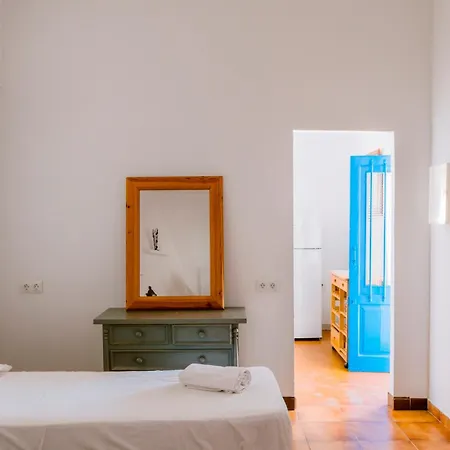 Alexa Charming Is Just A 10 Min Drive To Either Playa Den Bossa Or San Antonio